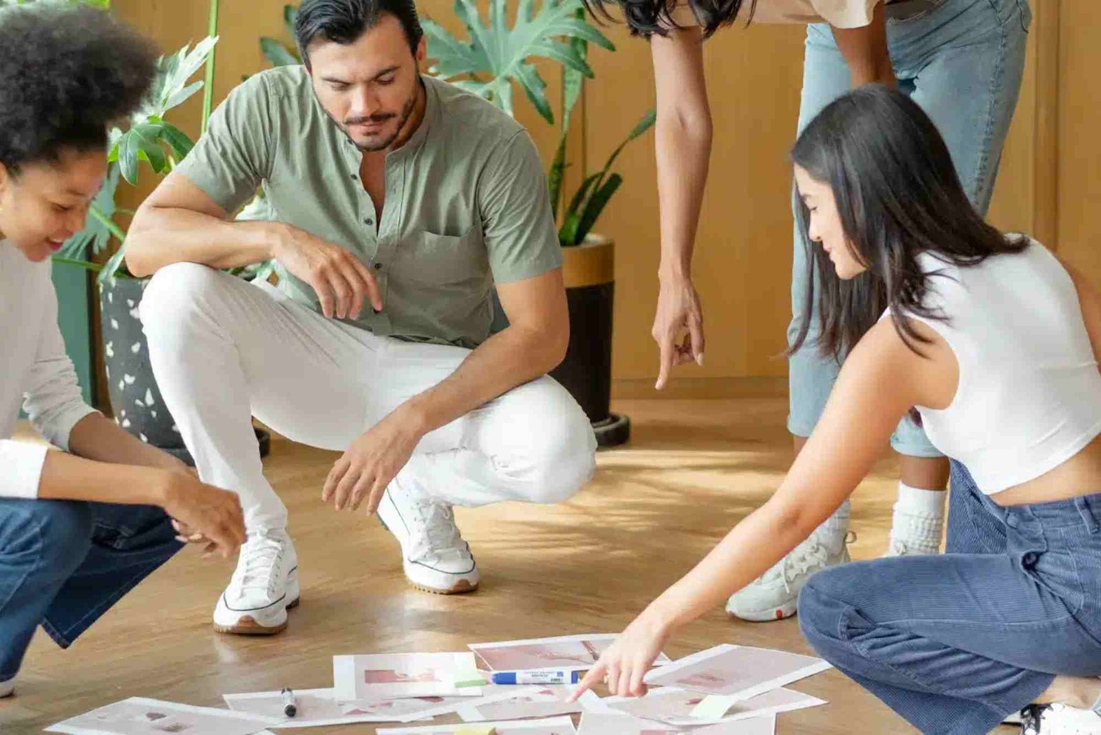 How Online Communities Shape Entertainment Buzz