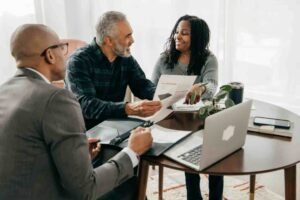 How to Improve Financial Organization in Daily Life